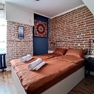 Guest house 9 Doors